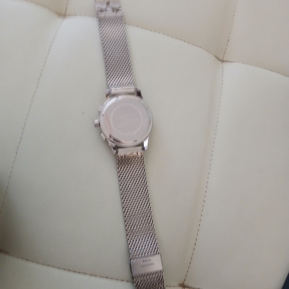 Akribos XXIV Silver and Black Men's Watch - Picture 4 of 6